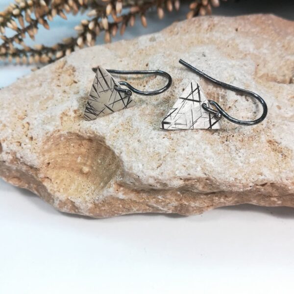Ασημένια σκουλαρίκια "Triangle " Κρεμαστά από ασήμι 925
